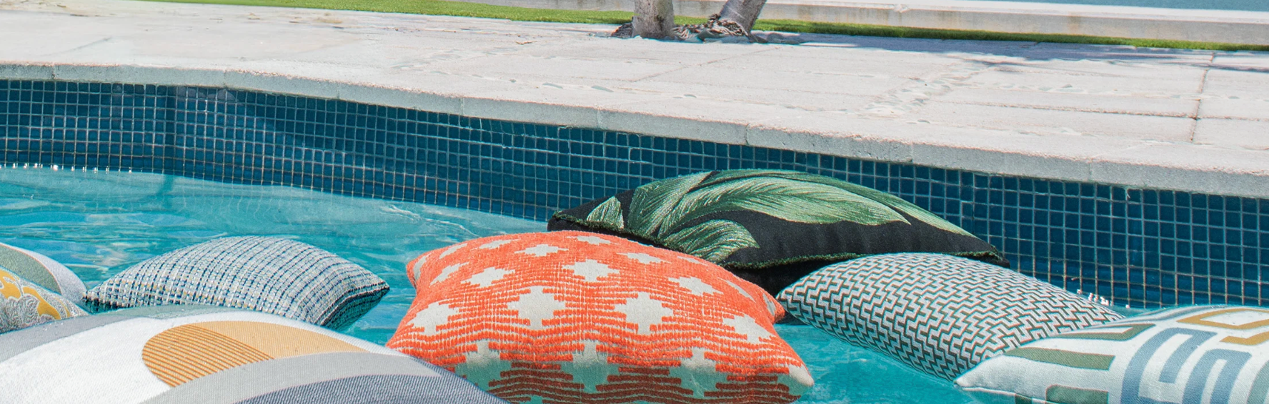 How to Order Replacement Patio Cushions That Fit Perfectly