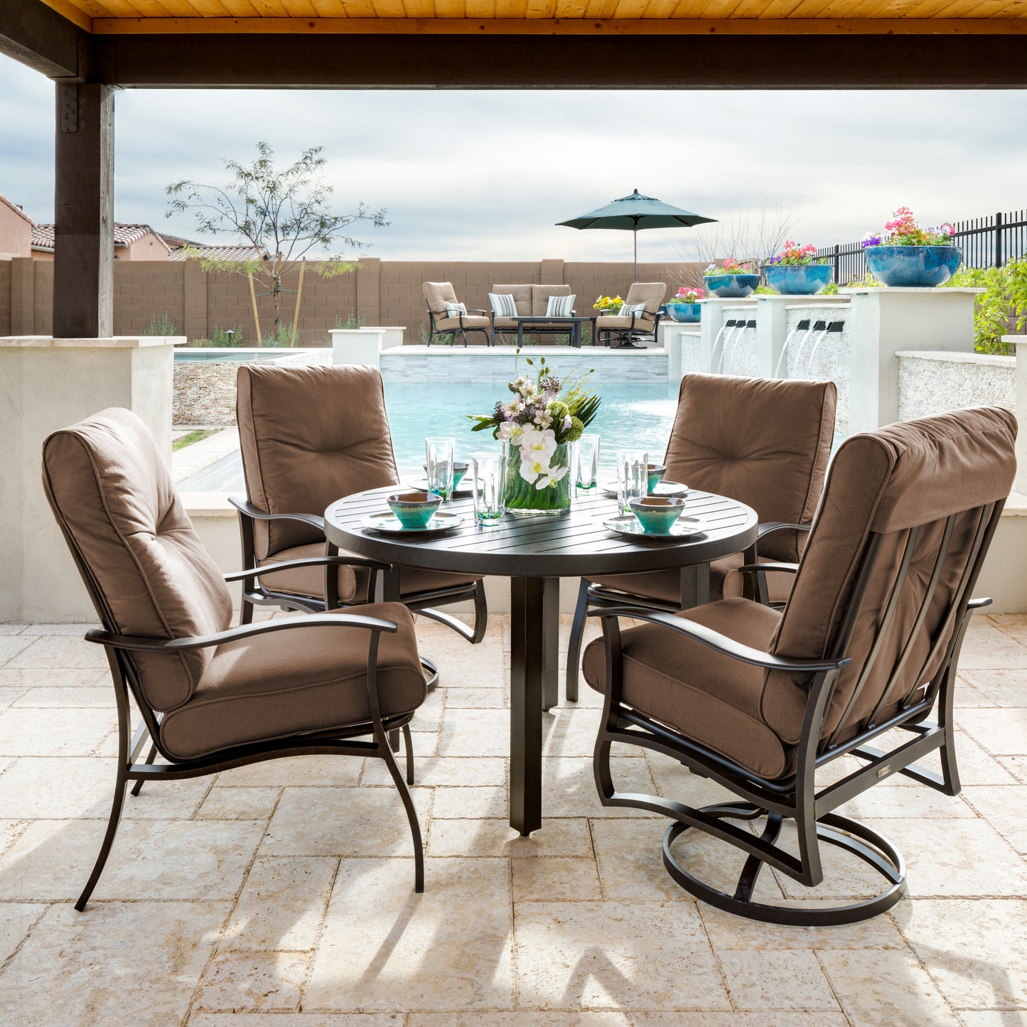 Albany 5 Piece Dining Set Spectrum Caribou Cushions Environmental, image 11