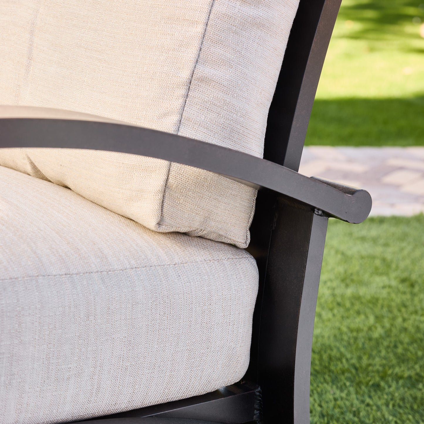 Mallin Salisbury Chair Side Detail, image 11