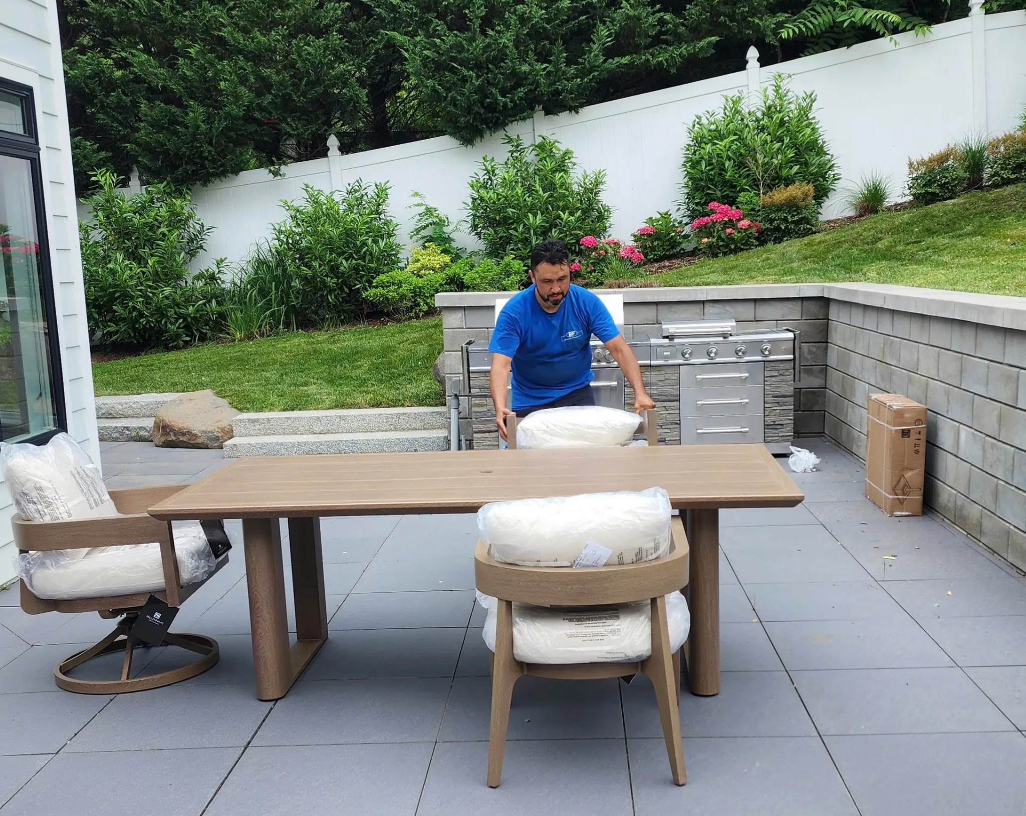Outdoor Furniture Delivery: What Actually Happens After You Order