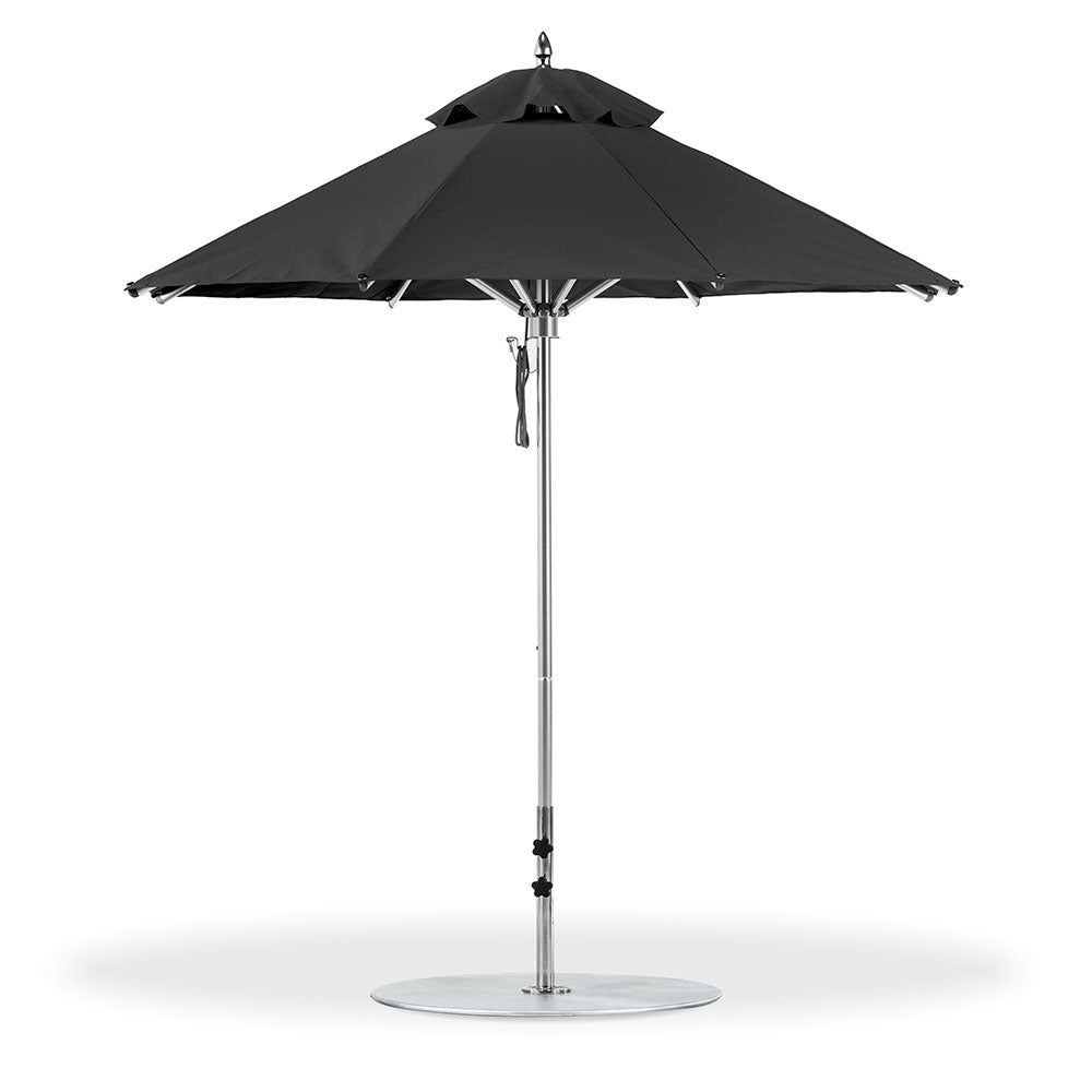 7.5' Oct Greenwich Aluminum Market Umbrella