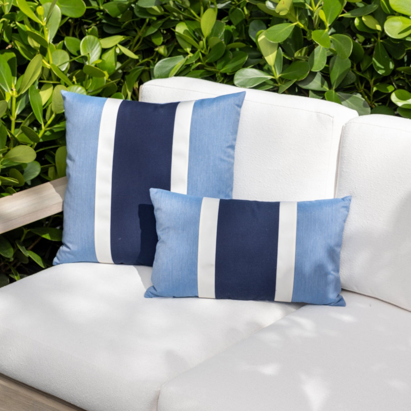 20" Square Elaine Smith Pillow  Nevis Ocean, image 5
