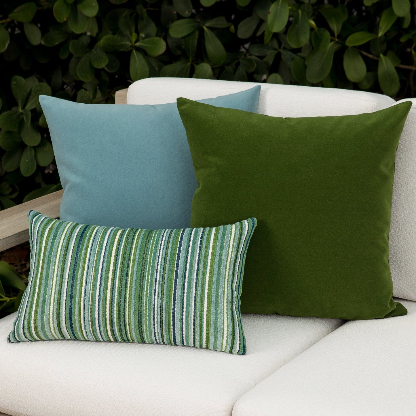 20" Square Elaine Smith Pillow  Lush Velvet Ivy, image 4