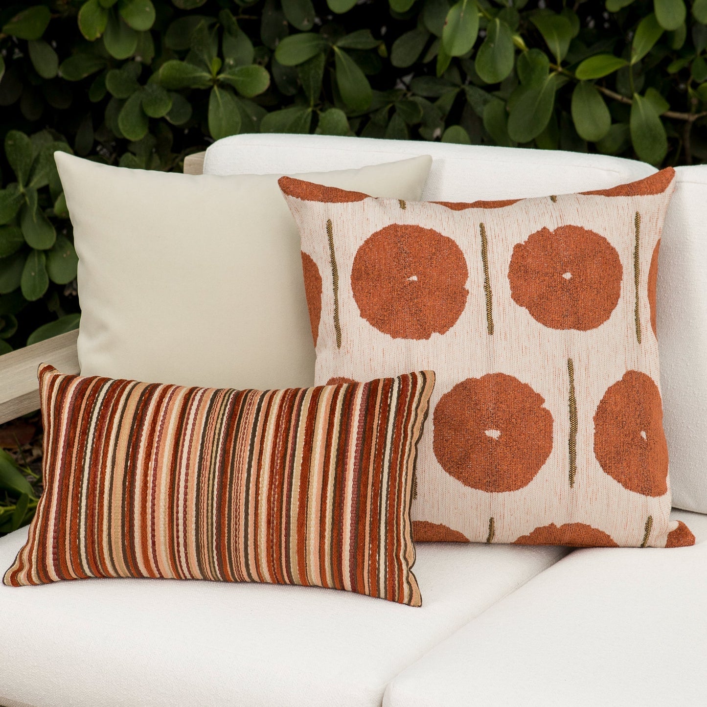12" x 20" Elaine Smith Pillow  Lush Velvet Spice, image 4