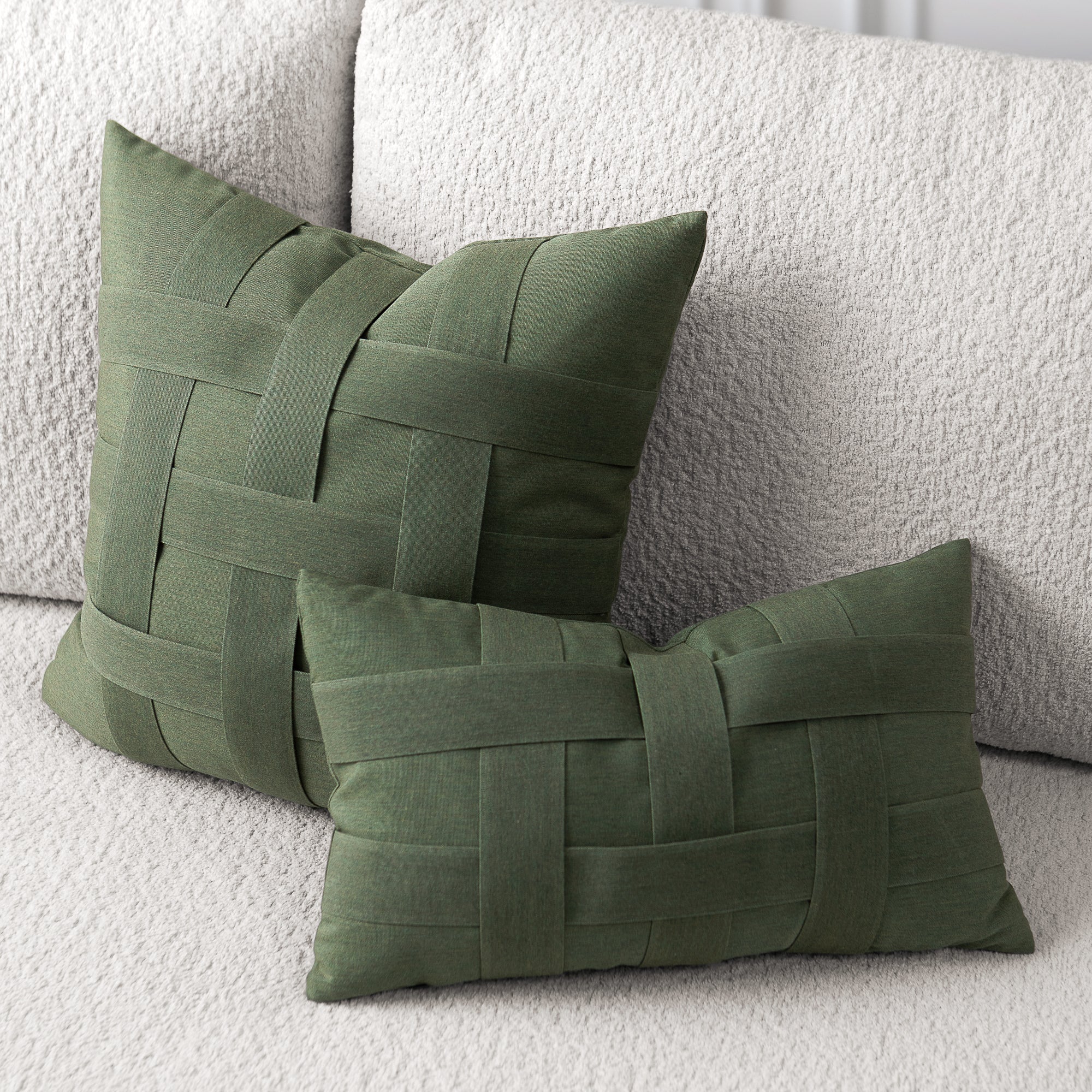 12" x 20" Elaine Smith Pillow Basketweave Fern