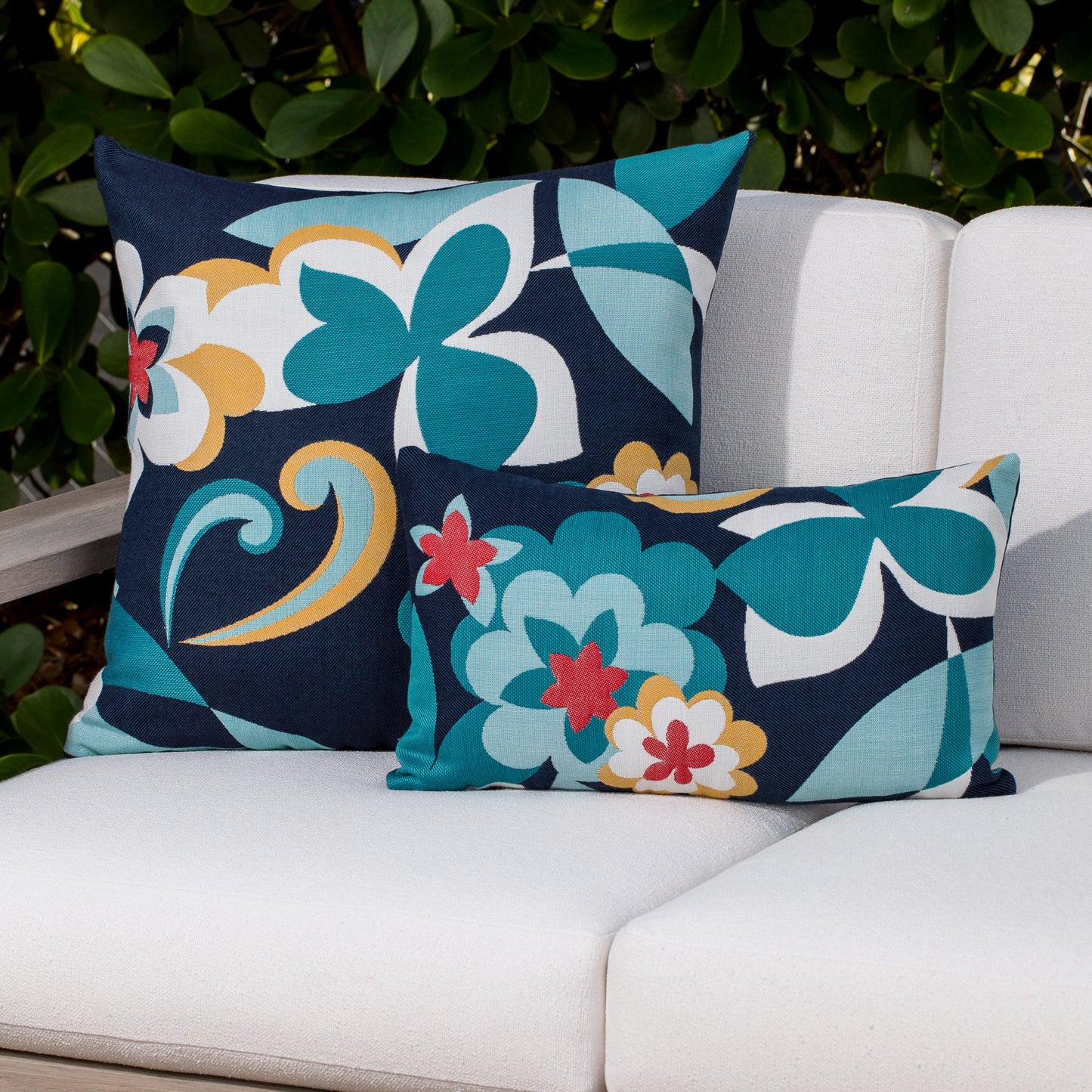 22" Square Elaine Smith Pillow  Floral Impact, image 6