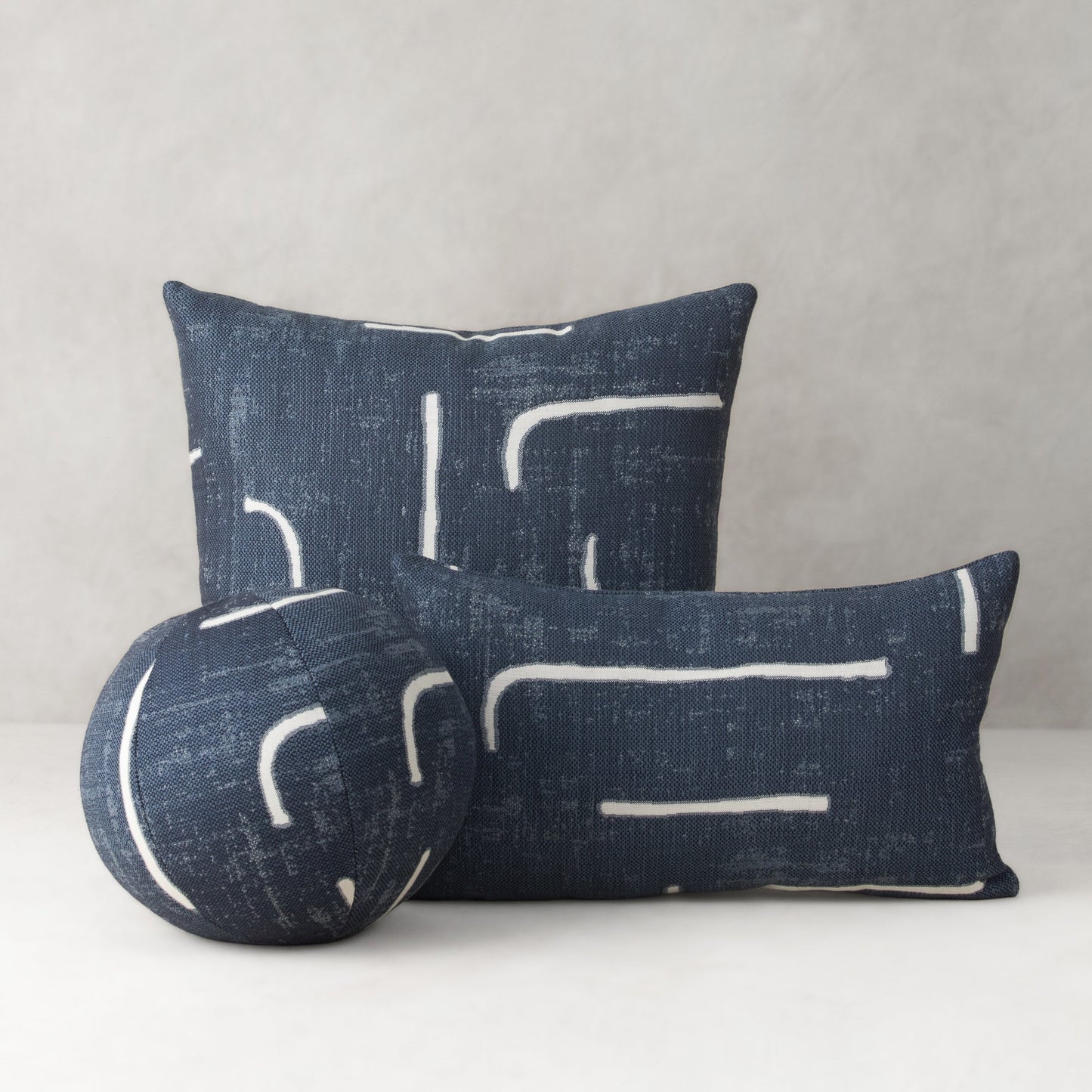 12" Round Elaine Smith Orb Pillow Instinct Denim, image 5