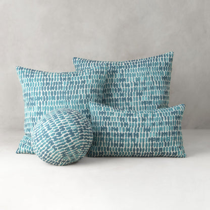 
                  12" x 20" Elaine Smith Pillow  Thumbprint Aruba - Image 4
                