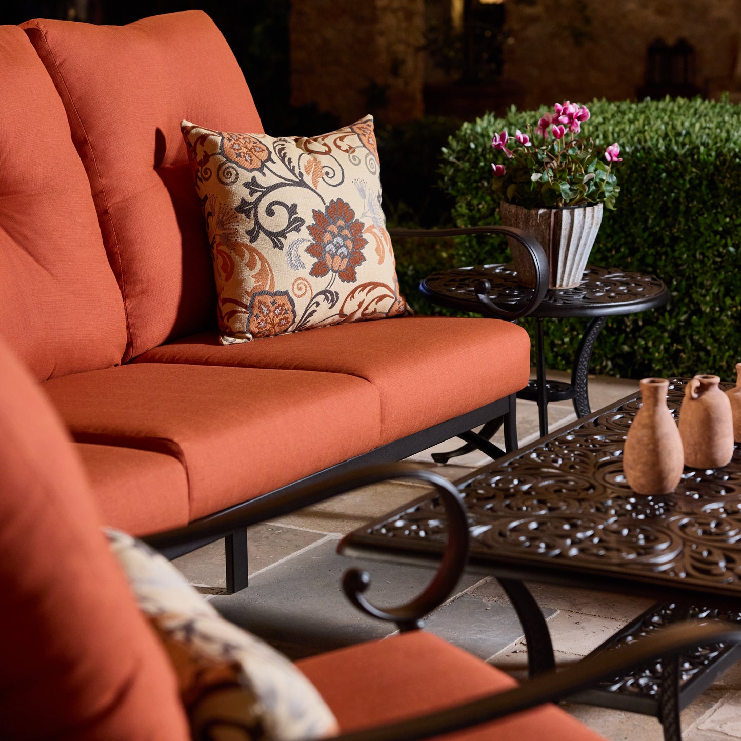 Hanamint Chateau Tea Table, image 4