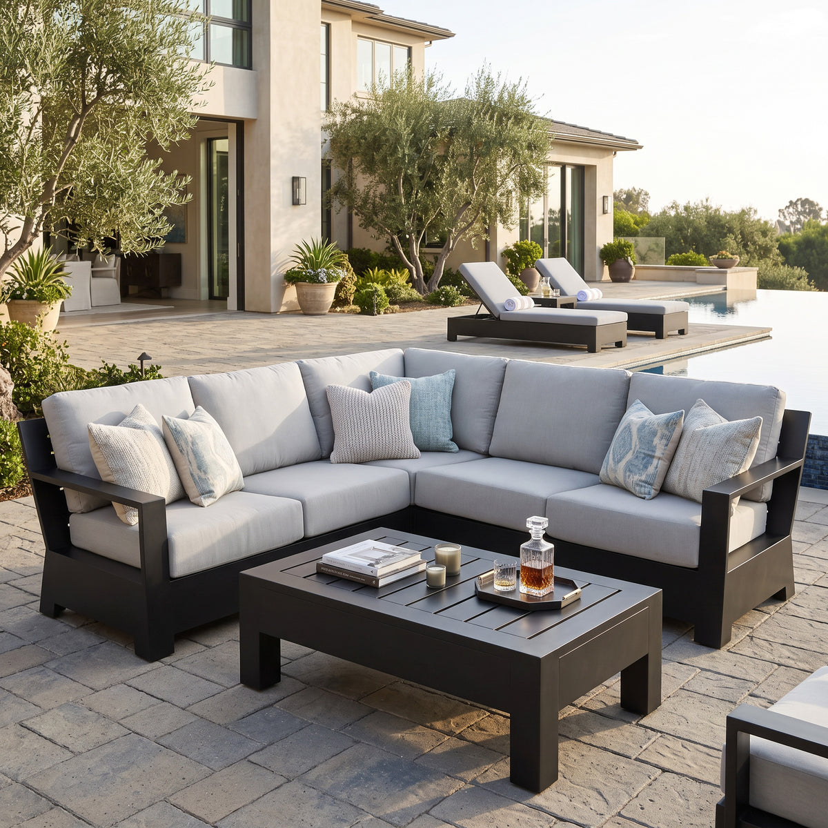 Henry 3 Piece Sectional Set, image 2