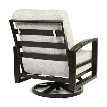 
                  Lakeside Swivel Action Lounger - Image 2
                