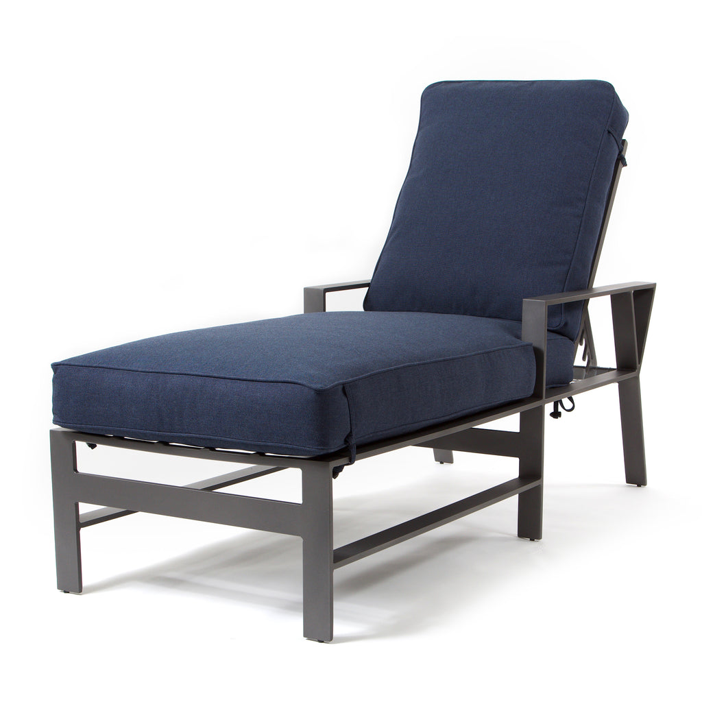 Luxe Chaise Lounge Blend Indigo Cushions