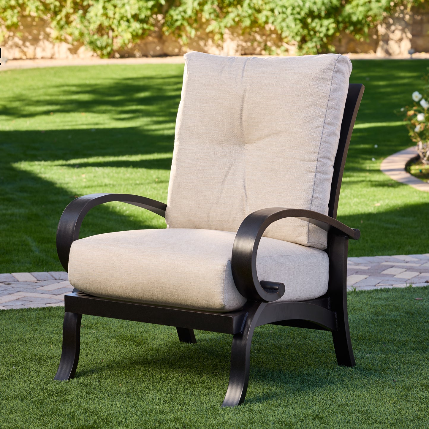 Mallin Salisbury Club Chair, image 7