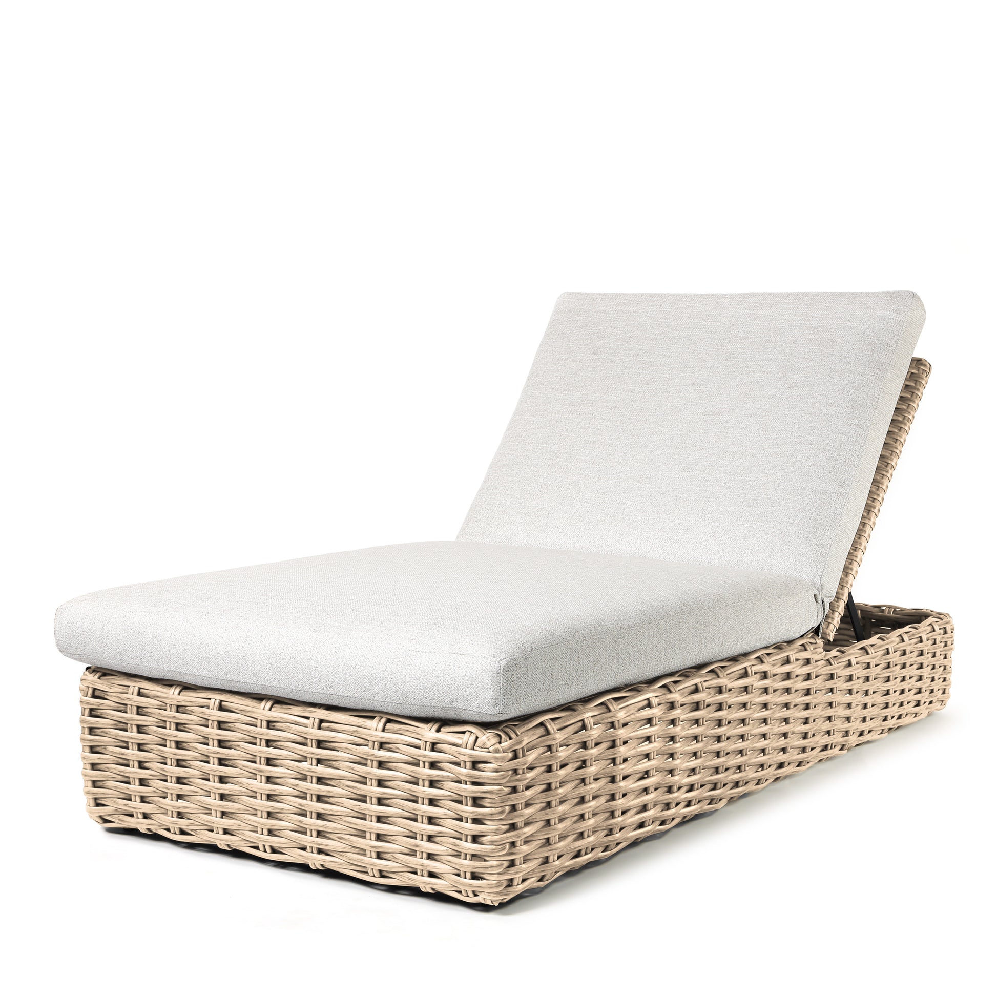 Mia Oversized Chaise Lounge by Ebel Wicker Chaise Lounge
