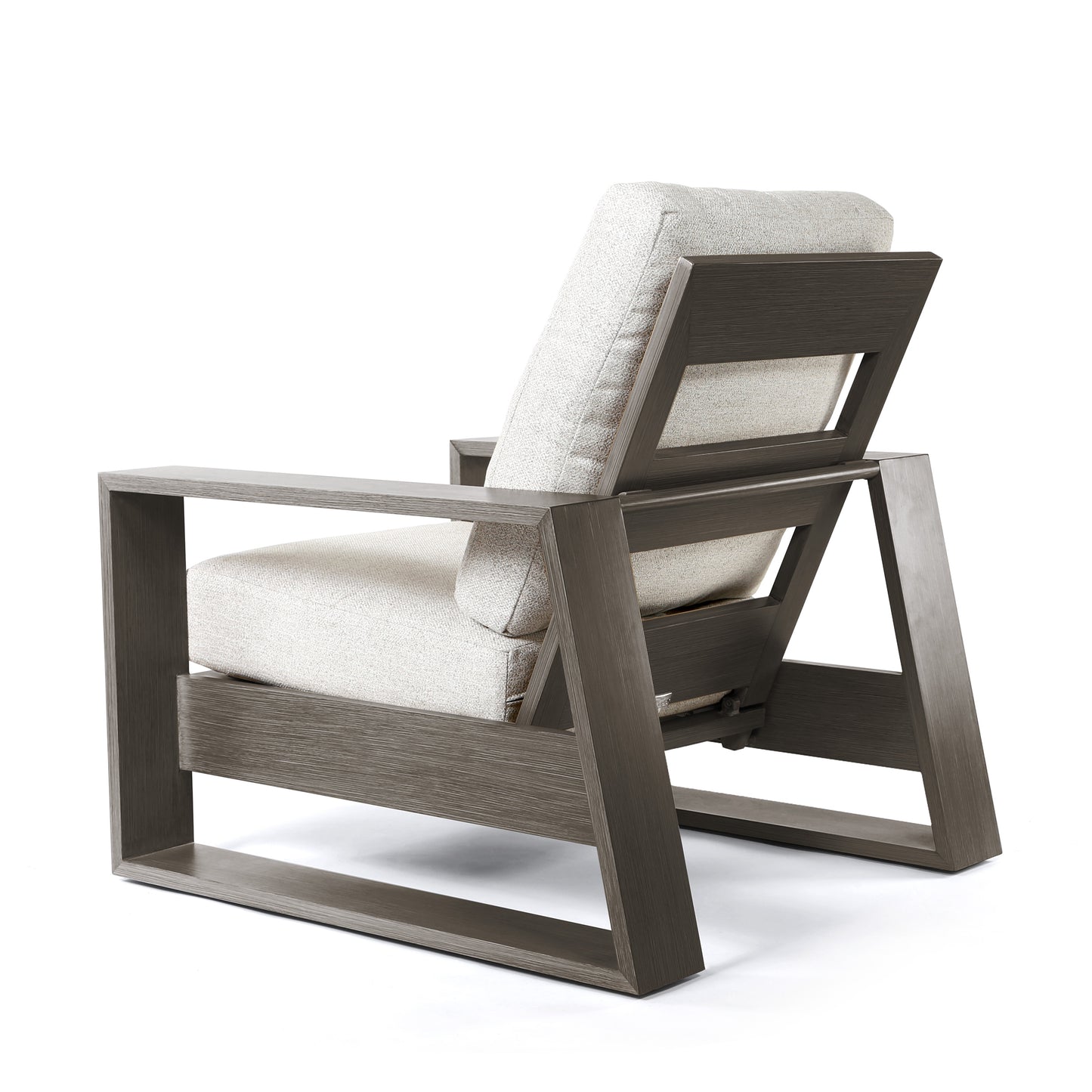 Novara Comfort Club Chair