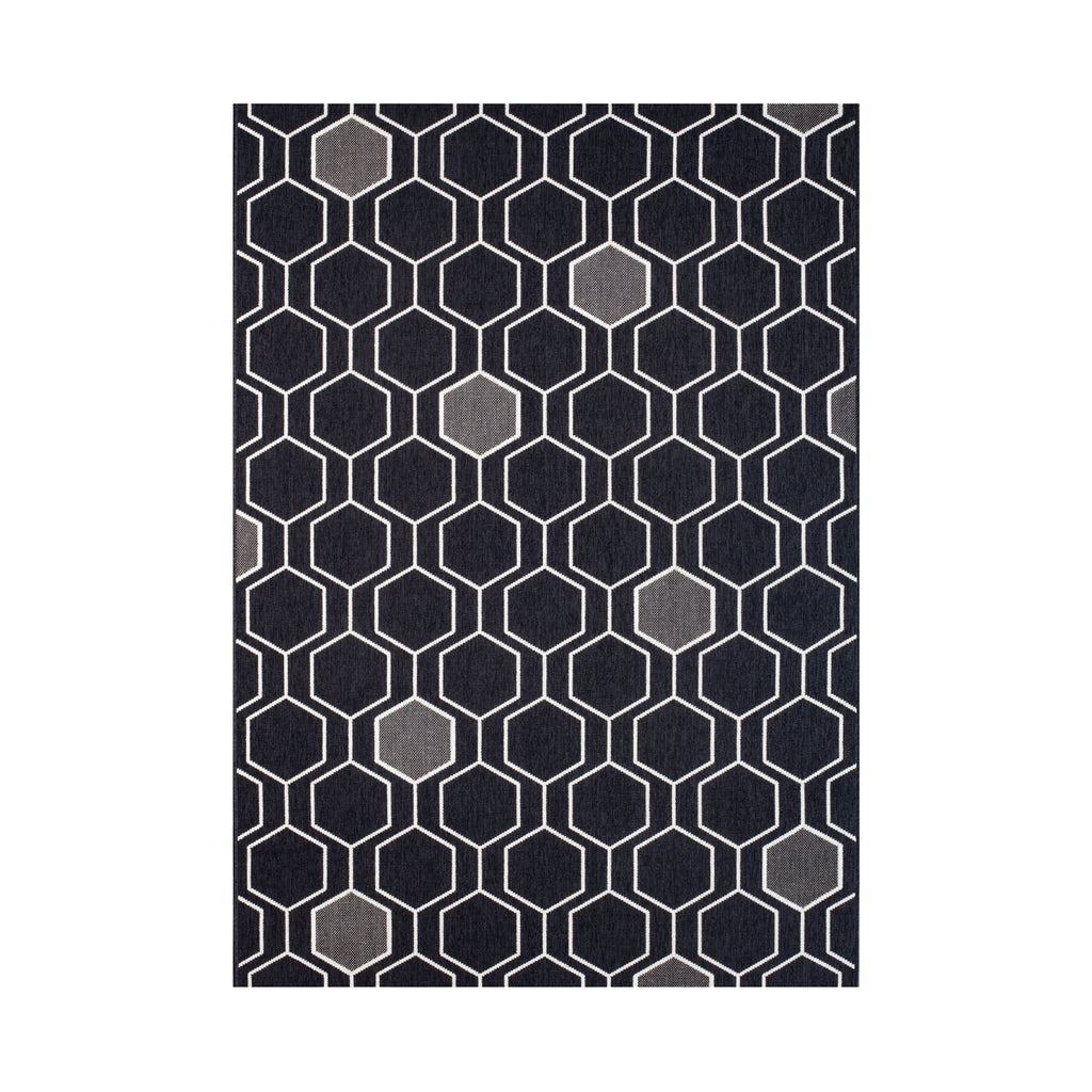 Geo Black 5'3" x 7'4" Area Rug