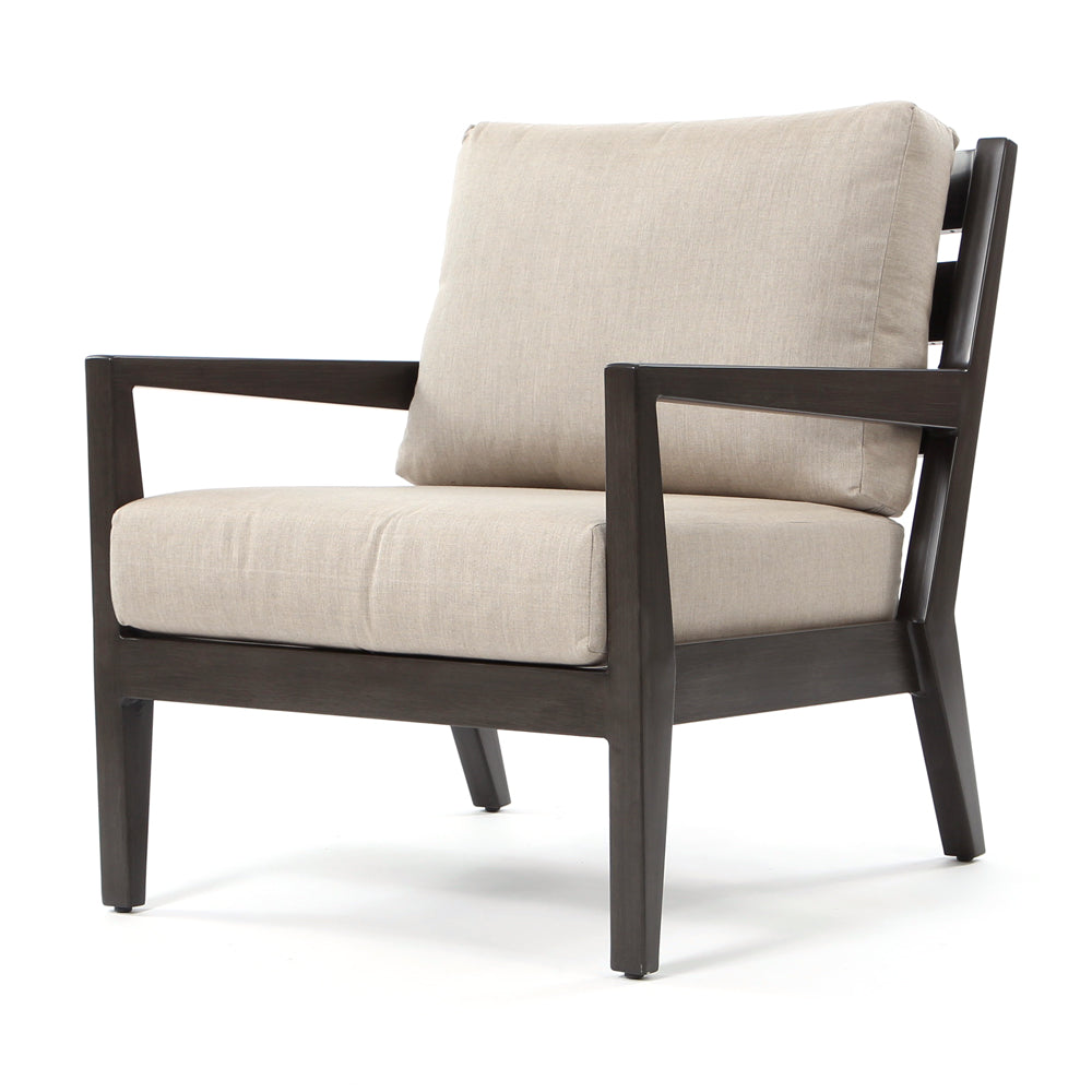 lucia club chair